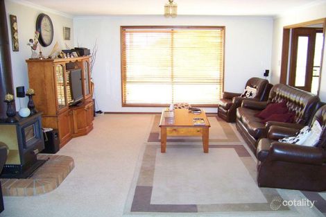 Property photo of 21 Benson Road Red Cliffs VIC 3496