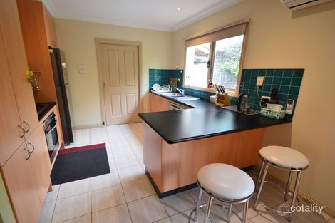 Property photo of 2/22 Milloo Crescent Mount Waverley VIC 3149