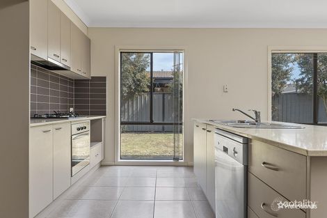 Property photo of 28 Loretta Boulevard Tarneit VIC 3029
