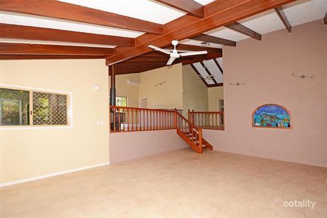 Property photo of 8 Kentia Court Kawungan QLD 4655