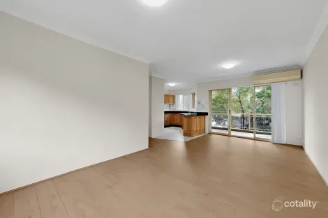 Property photo of 4/10 Caroline Street Westmead NSW 2145