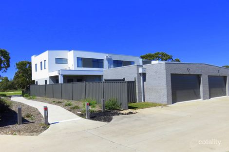 Property photo of 15 Enoch Walk Wollert VIC 3750