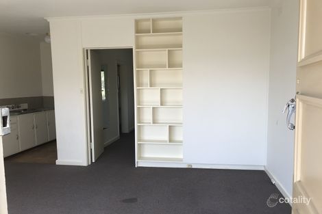 Property photo of 8/40 Lillimur Road Ormond VIC 3204