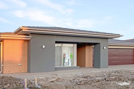 96 Manton Rd, Clyde North, VIC 3978