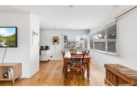 Property photo of 25 Cathro Street Rockville QLD 4350