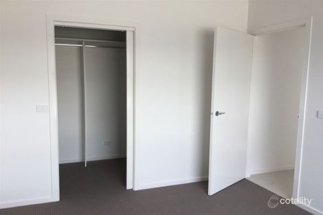 Property photo of 2/3 Nanworen Crescent Bell Park VIC 3215