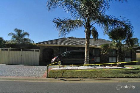 6 Coowarra Dr, St Clair, NSW 2759