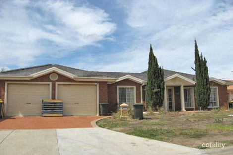 2 Warrego Pl, Taylors Lakes, VIC 3038