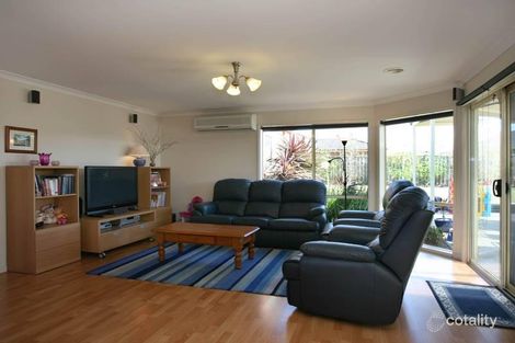Property photo of 25 Marsh Grove Berwick VIC 3806