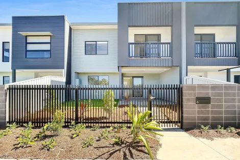 6 Lofty Walk, Palmview, QLD 4553