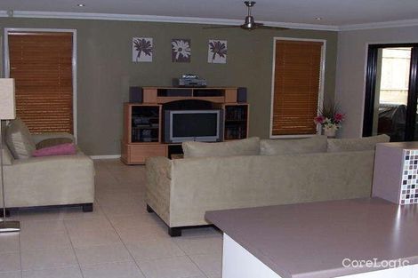 Property photo of 37 Lexey Crescent Wakerley QLD 4154