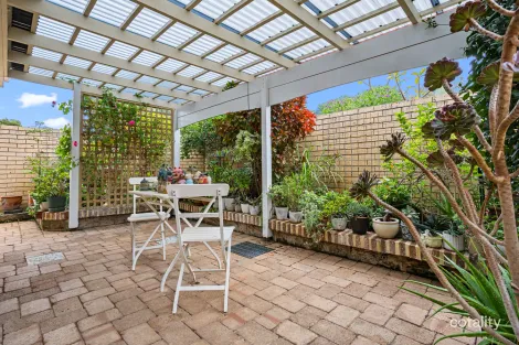 Property photo of 8/5-9 Wilkinson Gardens Winthrop WA 6150