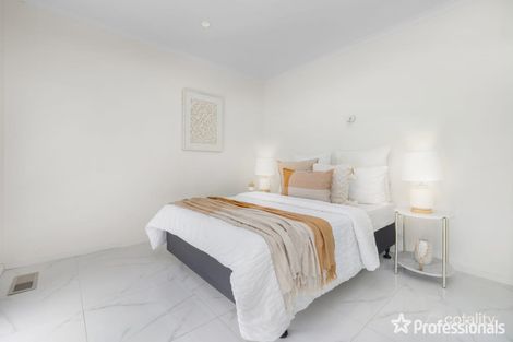 Property photo of 2/394 Mountain Highway Wantirna VIC 3152
