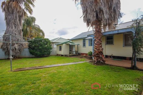 Property photo of 36 McKell Avenue Mount Austin NSW 2650