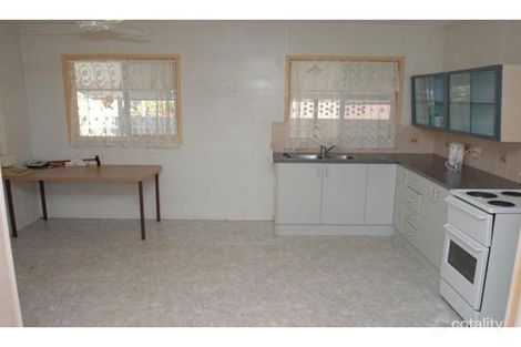 Property photo of 16 Shaw Street Norville QLD 4670