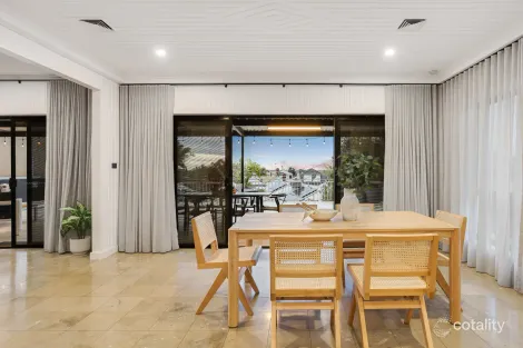 Property photo of 72 Douglas Parade Williamstown VIC 3016