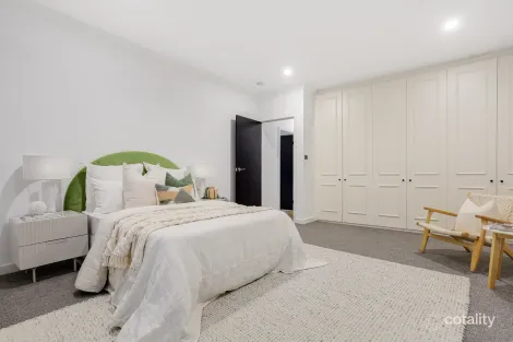 Property photo of 72 Douglas Parade Williamstown VIC 3016
