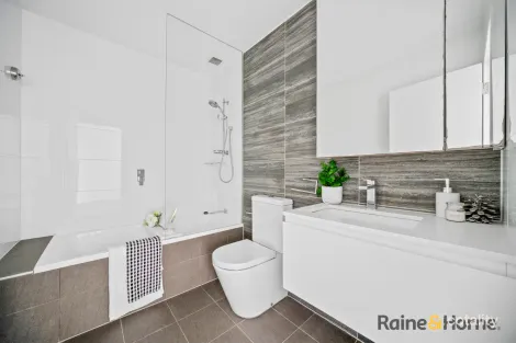 Property photo of 612/9 Brodie Spark Drive Wolli Creek NSW 2205