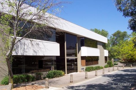 10 Thesiger Ct, Deakin, ACT 2600