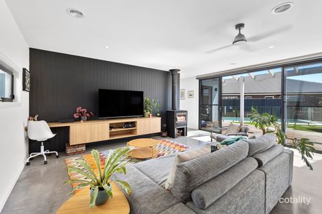 Property photo of 13 Fantail Avenue Torquay VIC 3228