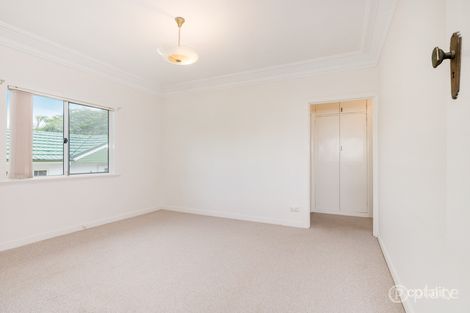 Property photo of 70 Price Street Oxley QLD 4075