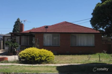 13 Lois St, St Albans, VIC 3021