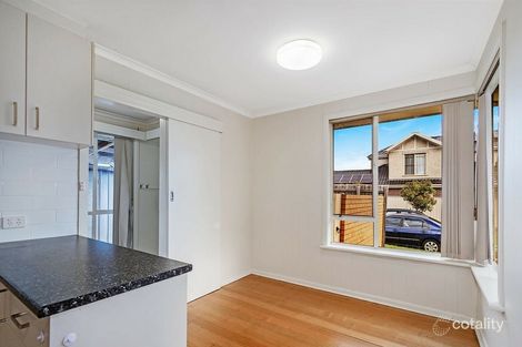 Property photo of 10 Quinn Grove Keilor East VIC 3033