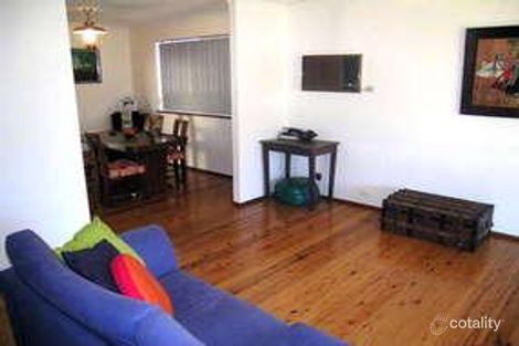 Property photo of 20 Delia Avenue Budgewoi NSW 2262