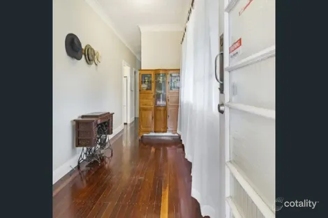 Property photo of 51A Salisbury Road Eastern Heights QLD 4305
