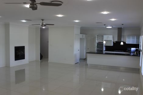 Property photo of 72 Dunheved Circle Dubbo NSW 2830