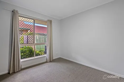 Property photo of 2/22 Henty Drive Redbank Plains QLD 4301