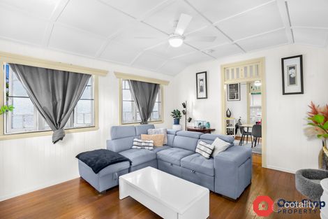 Property photo of 11 Barrett Street Bungalow QLD 4870