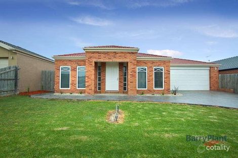 Property photo of 35 Honeyeater Grove Narre Warren VIC 3805
