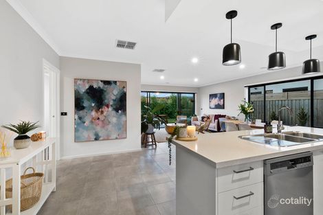 Property photo of 27 Blue Mallee Drive Ocean Grove VIC 3226