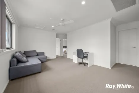 Property photo of 44 Fairwater Boulevard Blacktown NSW 2148