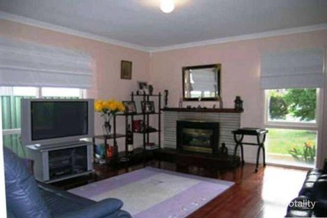 Property photo of 8 Paulett Way Belmont WA 6104