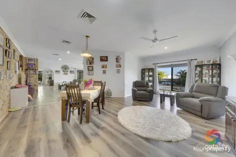 Property photo of 11 Malpas Street Boyne Island QLD 4680