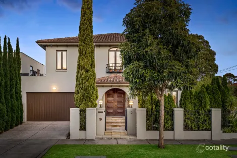 Property photo of 2 College Street Elsternwick VIC 3185