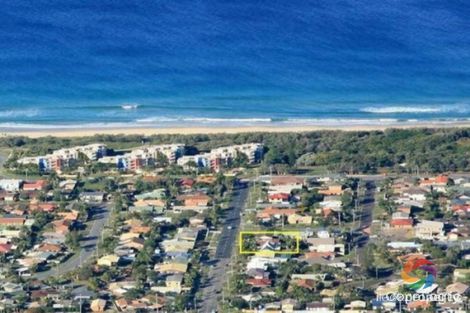 Property photo of 14 Koorin Drive Warana QLD 4575