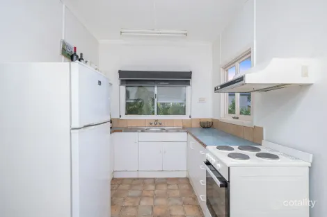 Property photo of 27 Ella Street Redcliffe QLD 4020