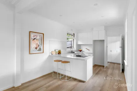 Property photo of 114 Brougham Street Eltham VIC 3095