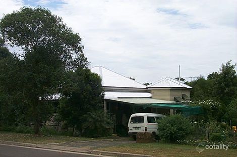 19 Herbert St, Sadliers Crossing, QLD 4305