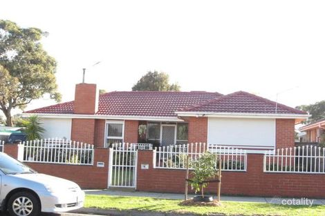 2 Loris St, Springvale South, VIC 3172