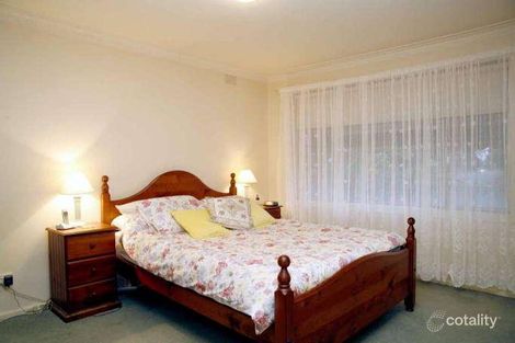 Property photo of 116 Guthridge Parade Sale VIC 3850