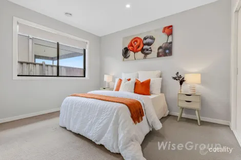 Property photo of 13 Prospect Way Officer VIC 3809