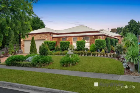 16 Evergold Cl, Narre Warren South, VIC 3805
