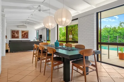 Property photo of 2 Tarawara Avenue Tallai QLD 4213