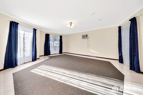 Property photo of 24 Shepley Crescent Burton SA 5110