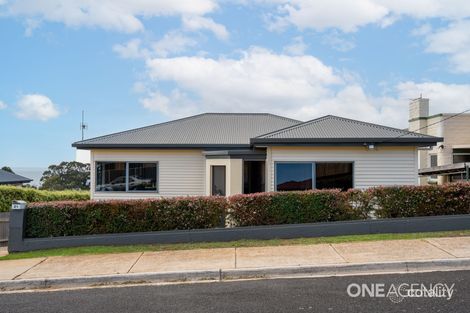 Property photo of 21 Mark Street Hillcrest TAS 7320