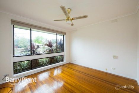 Property photo of 58 Kirribilli Avenue Keysborough VIC 3173